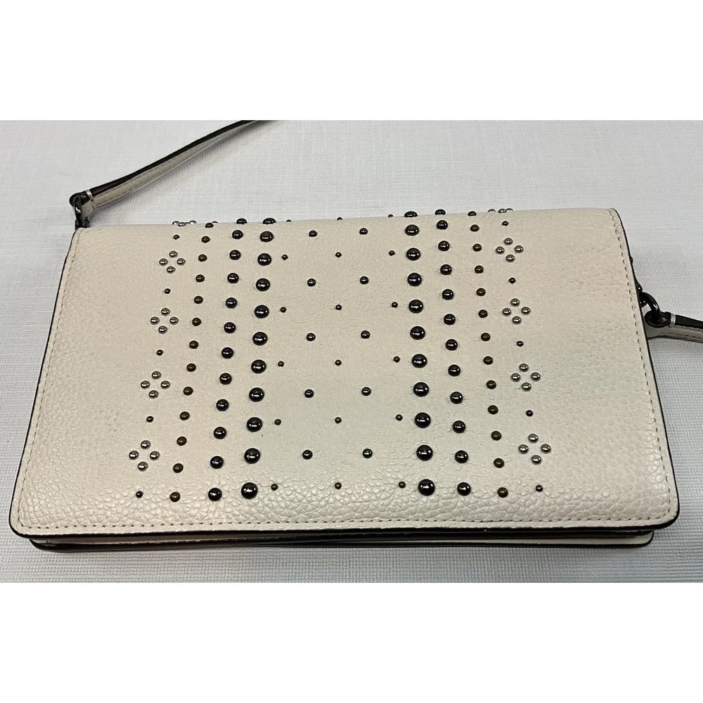 COACH Bandana Rivets Foldover Crossbody Purse Bag Ivory Pebbled Leather VGUC